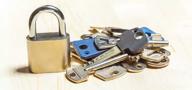 Why Choose Our Broken Key Services in Lake Forest, IL?