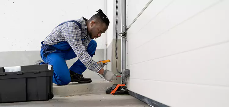 Expert Solutions for Every Garage Lock Need in Lake Forest, IL